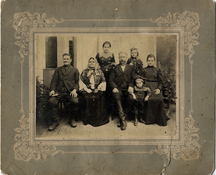 Семейный групповой портрет. До 1917 - 0_e3ad2_df261b4c_XXXL.jpg 0_e3ad2_df261b4c_XXXL.jpg