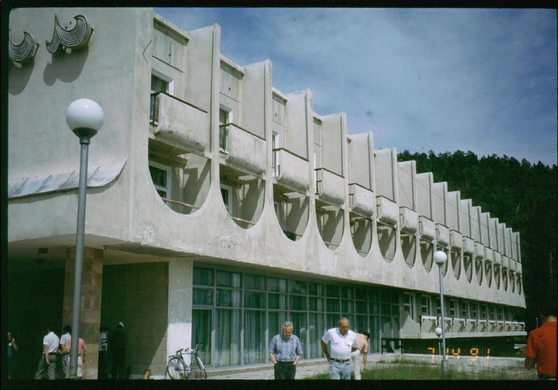 Гостиница Интурист на Байкале. 1991 - 0_9417f_8e99f5d_XXXL.jpg 0_9417f_8e99f5d_XXXL.jpg