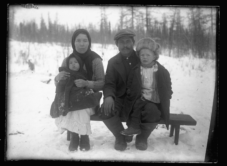 Деревенская жизнь Иркутской губернии в 1900-1930 годах. Часть 2 - 0_d82a4_27859603_XXXL.jpg 0_d82a4_27859603_XXXL.jpg
