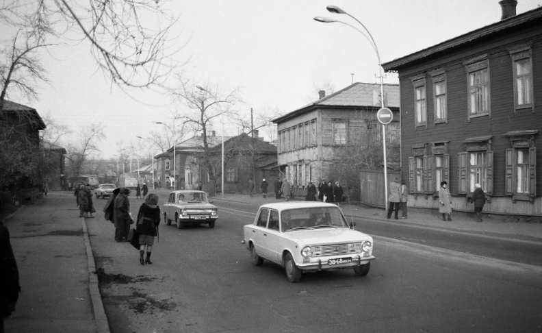 Иркутск. Улица Чкалова. 1980-е - i159.jpg i159.jpg