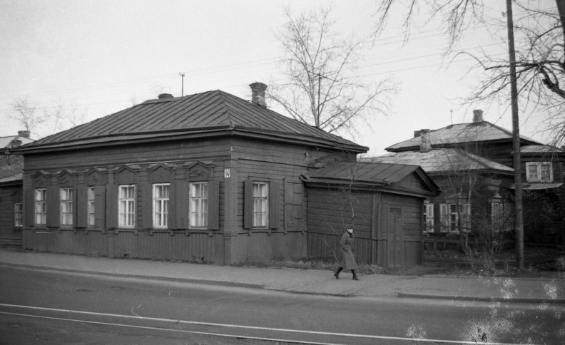Иркутск. Улица Чкалова. 1980-е - i162.jpg i162.jpg
