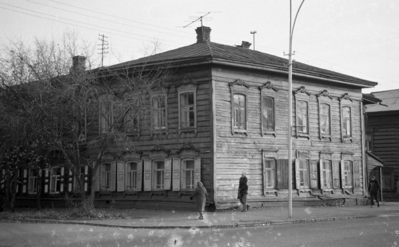 Иркутск. Улица Чкалова. 1980-е - i165.jpg i165.jpg