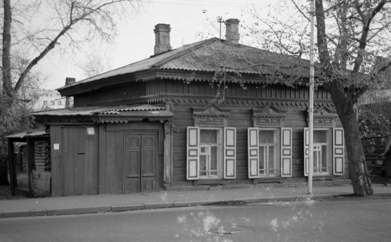 Иркутск, ул. Чкалова. 1980-е - i167.jpg i167.jpg
