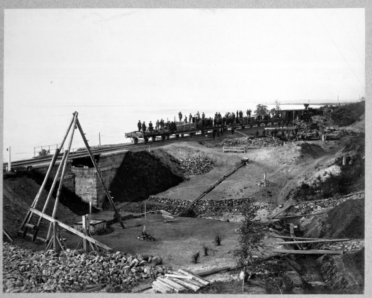 КБЖД. Дренажные работы в районе железнодорожного моста. 1900-1904 - 53.jpg Дренажные работы в районе железнодорожного моста..jpg 53.jpg Дренажные работы в районе железнодорожного моста..jpg