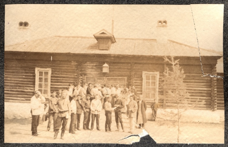 Каторжане в очереди - 18688.jpg 18688.jpg