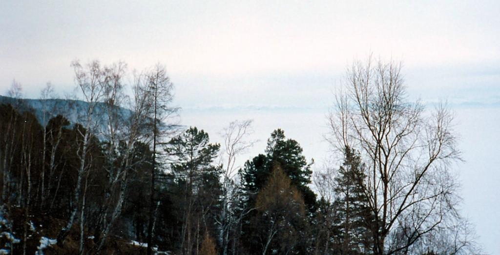 Байкал. Вид озера в районе Листвянки