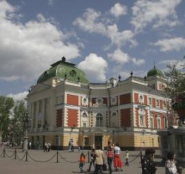 Здание Иркутского драматического театра
