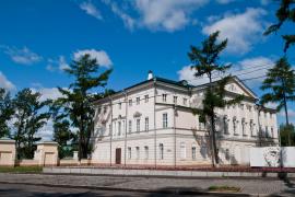 что такое белый дом в иркутске. Смотреть фото что такое белый дом в иркутске. Смотреть картинку что такое белый дом в иркутске. Картинка про что такое белый дом в иркутске. Фото что такое белый дом в иркутске