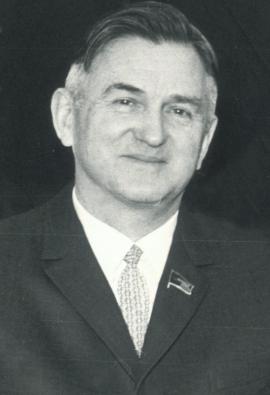 Олег Константинович Антонов — советский авиаконструктор, доктор технических наук (1960), профессор (1978).