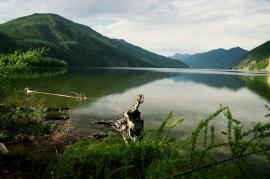 Агульское озеро. Северная часть. Sveshnikov Alexander. Panoramio.com 