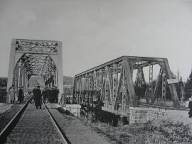 2528 верста Транссибирской магистрали. Вид на мост через реку Замзор. 1910 год