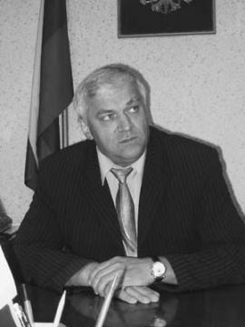 Глава администрации района Владимир Щапов