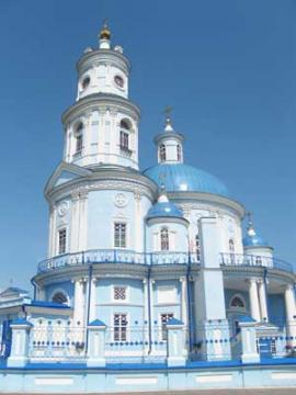 Главная гордость и краса Тельмы — храм Казанской Иконы Божией Матери.