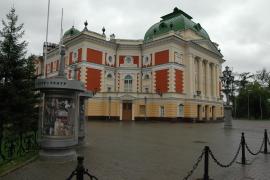 Здание Иркутского драмтеатра. Фото Сергея Игнатенко